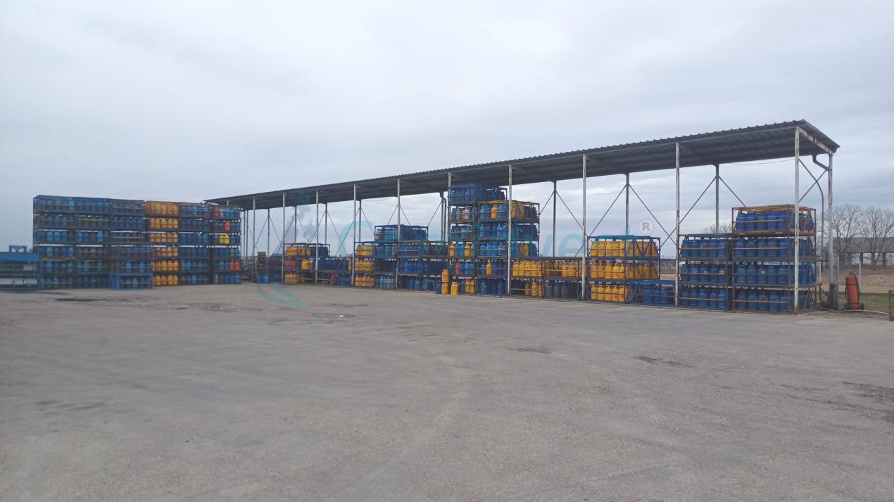 Spatiu industrial de vanzare in Biharia, hala 1200 mp si 23772 mp teren – fotografia 16 din 17
