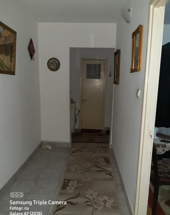 Negru Voda, Apartament 2 camere, decomandat, balcon mare, Școala 14 Pitești – fotografia 10 din 11