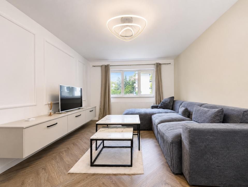 Vanzare apartament 3 camere & 2 Bai - Zorilor -UMF – fotografia 2 din 8