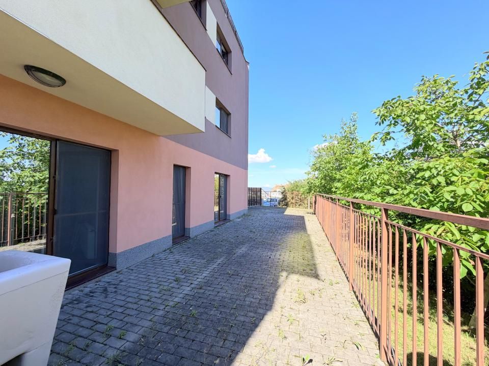 Apartament cu 2 camere de vanzare Zona Europa I Terasa I Loc parcare – fotografia 14 din 17