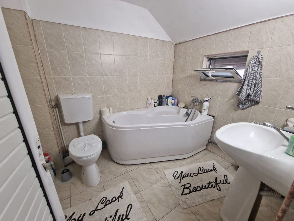 Casa P+1, 228mp utili , 426mp teren, cartier Lapus Arges – fotografia 13 din 17
