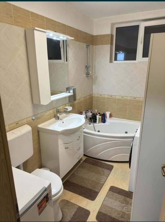 Apartament 2 camere, decomandat, etaj 2, Eroilor, Floresti – fotografia 4 din 8