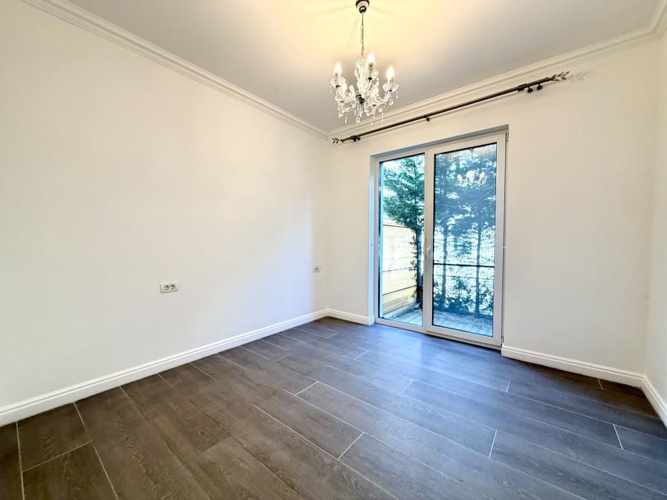 Apartament elegant, 3 camere, 62 mp utili, 103 mp curte - Dumbravita – fotografia 1 din 12
