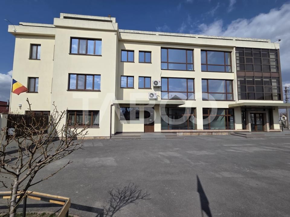 Cladire birouri de vanzare P+E1+E2 zona Inocentiu Micu Klein – fotografia 2 din 15
