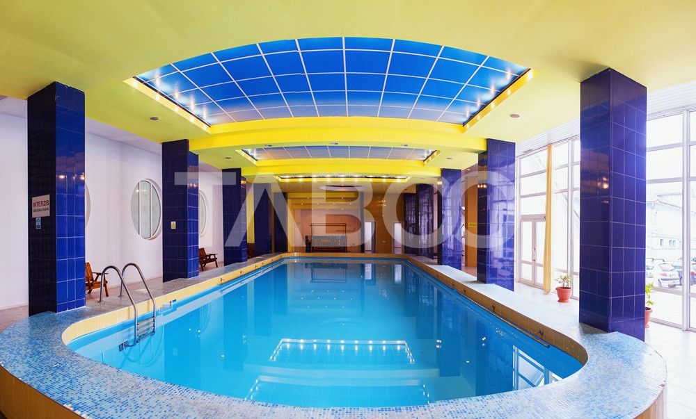Hotel de 3* si 4* cu 64 de camere in Alba Iulia ultracentral – fotografia 27 din 37