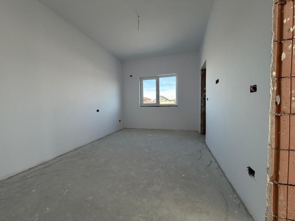 Duplex in Covaci | Toate utilitatile | Parter | Curte generoasa | – fotografia 5 din 12