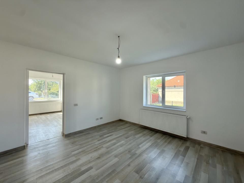Casa individuala 3 camere, 120mp utili, 480mp teren - Utvin – fotografia 2 din 15