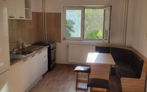 2 Camere de inchiriat | Costin Georgian | Metrou | Parcare |
