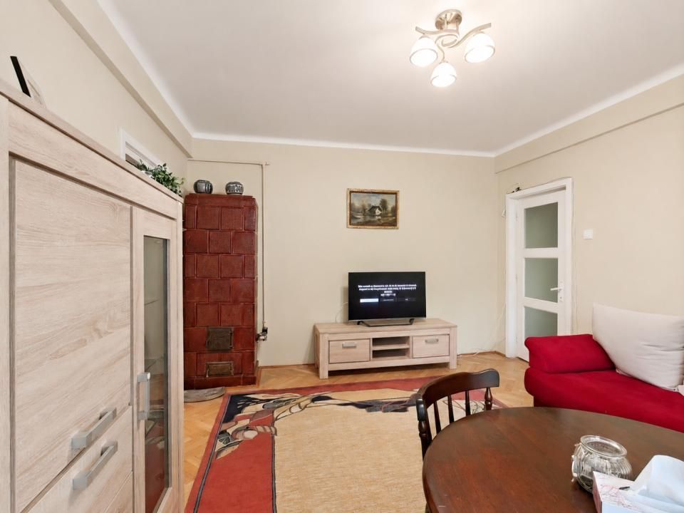 Închiriere apartament 2 camere, mobilat și utilat, Central Brasov – fotografia 3 din 13