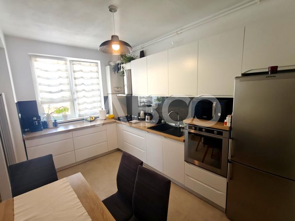 Apartament 3 camere 2 bai 76 mp utili + pod in Selimbar - zona Brana – fotografia 3 din 16