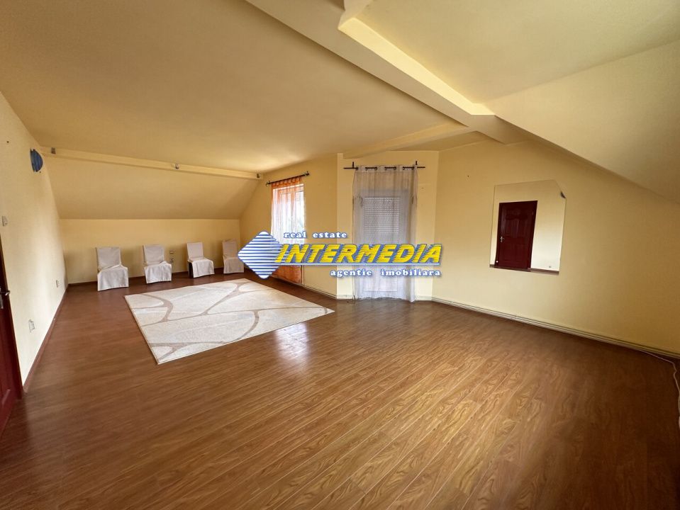 Vanzare Casa D+P+2E+Pod cu 10 camere, garaj si curte în zona Cetate, Alba Iulia – fotografia 46 din 52