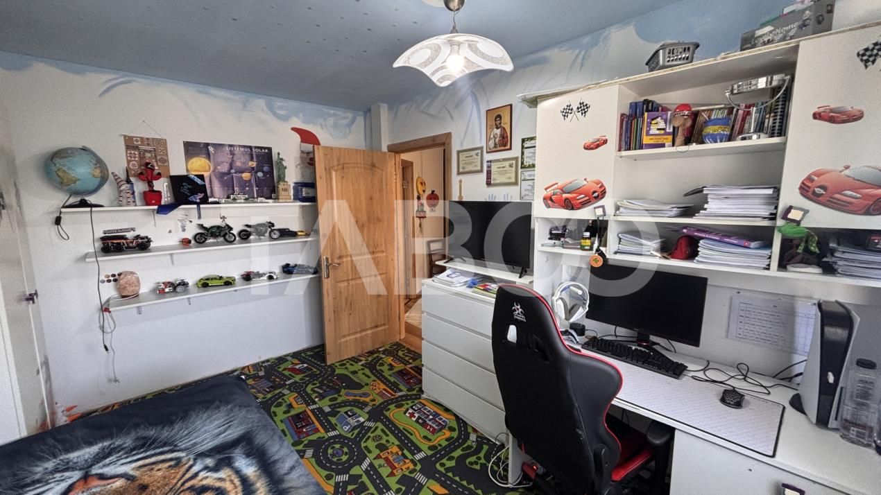 Casa 3 camere decomandate 90mp utili +teren 151 mp in Sura Mare – fotografia 15 din 24