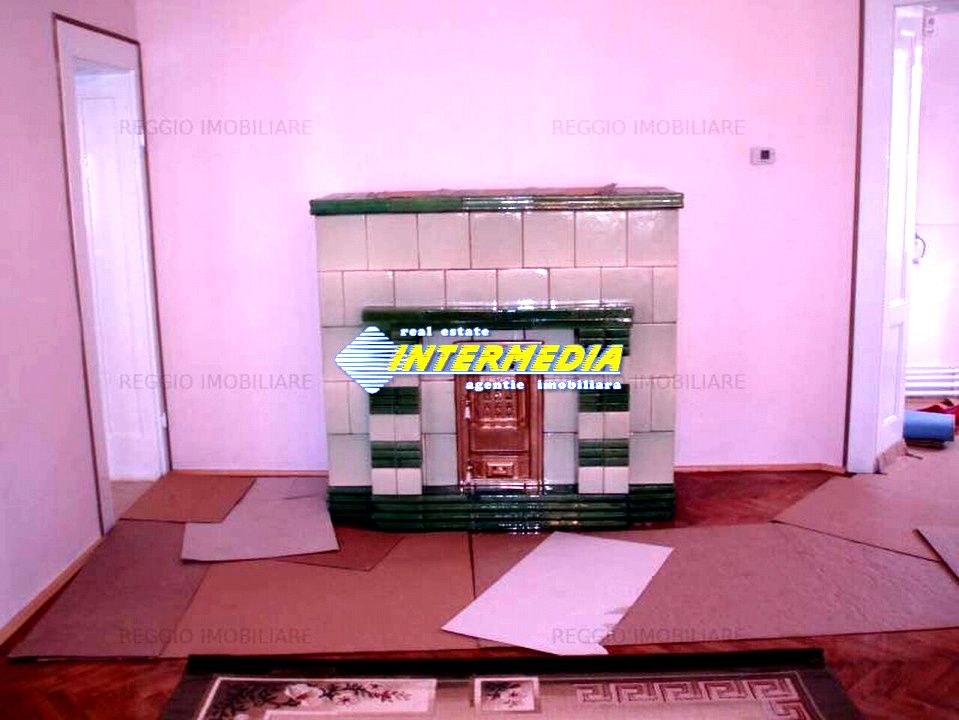 Casa cu 6 camere Alba Iulia Centru Ultracentral – fotografia 3 din 10