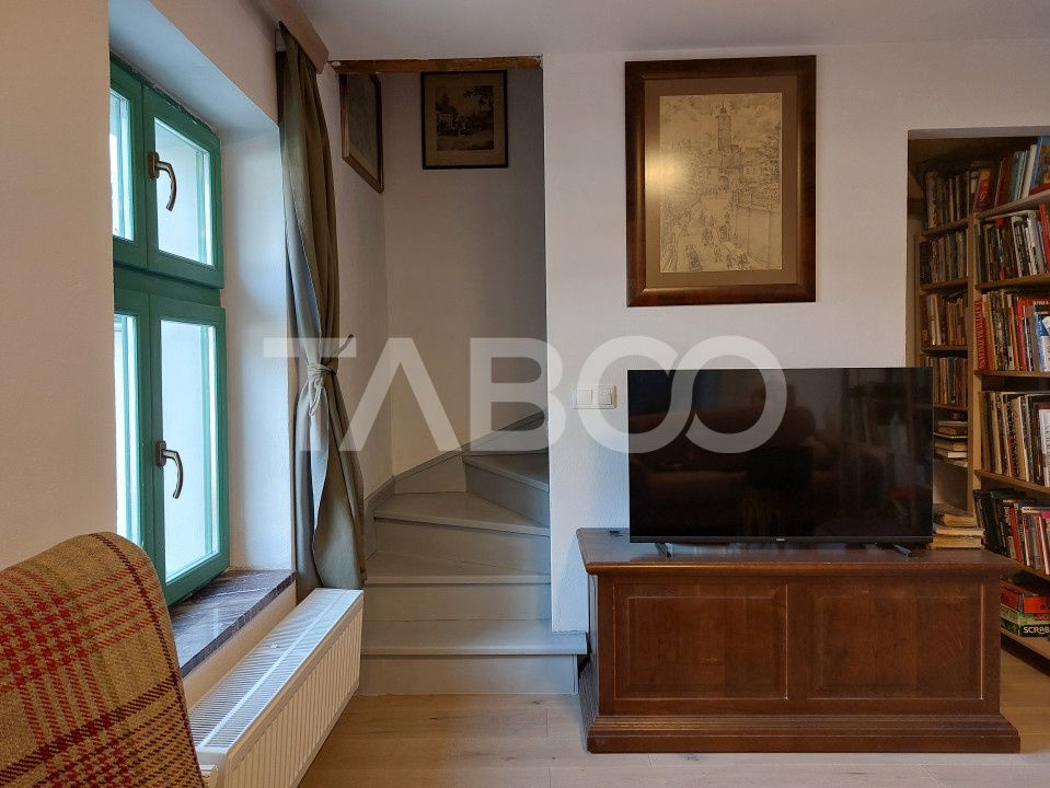 Casa de vanzare 3 camere 2 bucatarii 3 bai teren 340 mp Cisnadie – fotografia 18 din 36