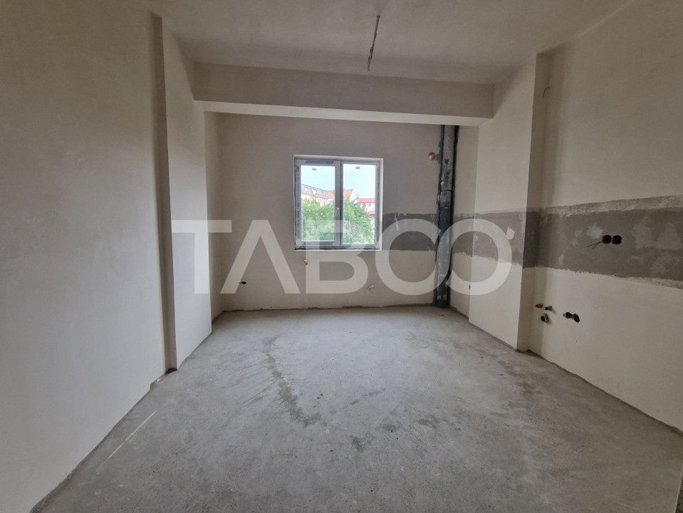 Apartament decomandat 3 camere 2 bai 83 mpu 2 balcoane Sibiu Rahovei – fotografia 7 din 18