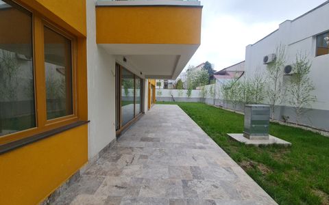 Apartament 3 camere cu terasa si gradina 80 mp, bloc boutique in zona Domenii