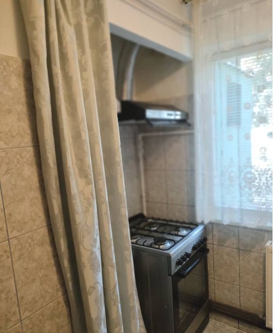Apartament 2 camere de închiriat în Trivale | Parter | Centrală proprie – fotografia 6 din 7