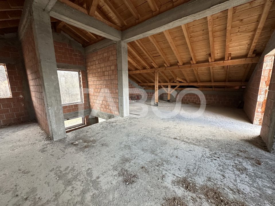 Pensiune  la Rosu480 mp de vanzare Statiune Climaterica Sambata de Sus – fotografia 7 din 9