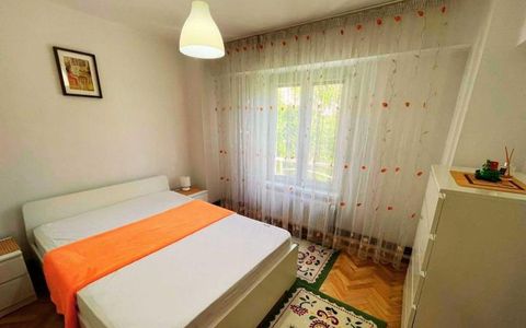3 Camere de inchiriat | Decebal | Prox Metrou | Centrala | Loc parcare