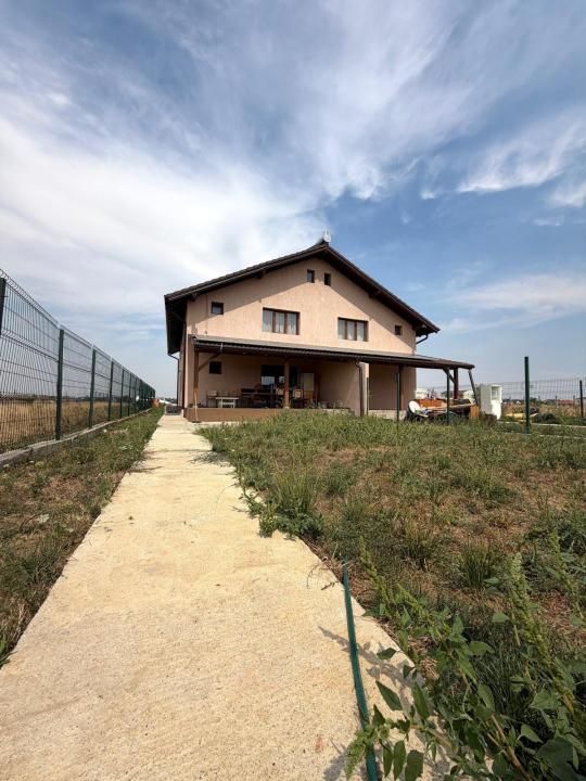 Duplex 5 camere, 140 mp utili, 18 mp terasa, 380mp teren-Chisoda – fotografia 2 din 22