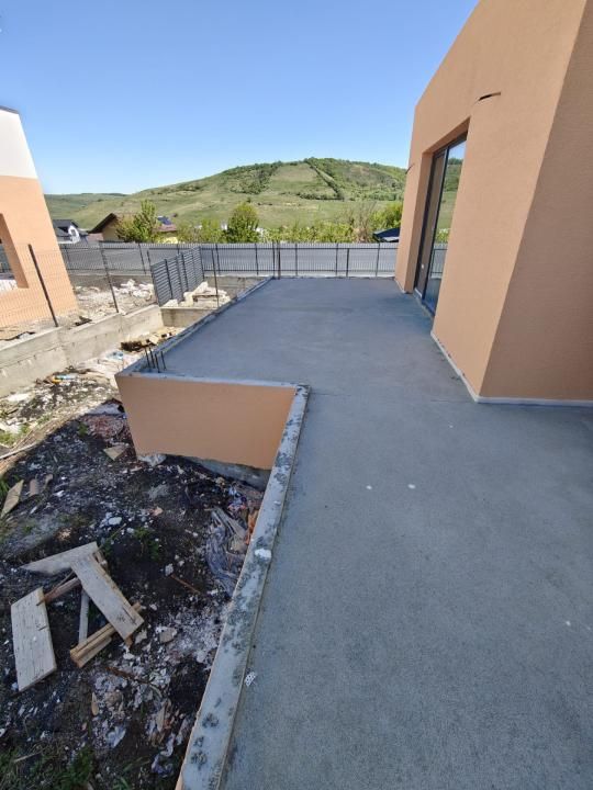 Casă individuală, 150 mp utili, teren 700 mp și garaj | Chinteni – fotografia 5 din 17