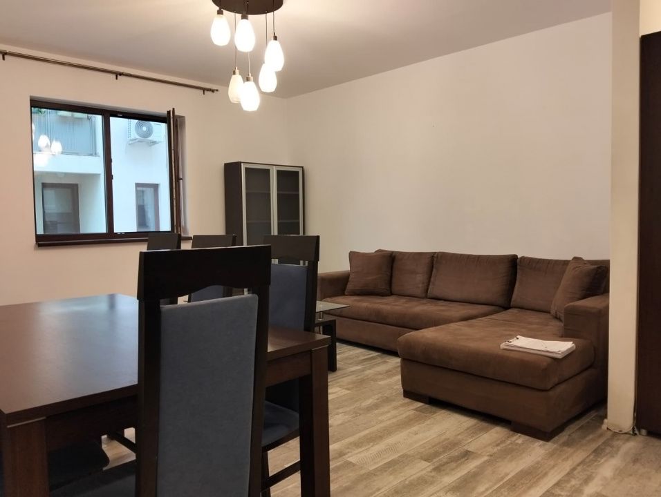 Apartament 3 camere | Mobilat | Bucatarie inchisa cu sticla | Parcare inclusa – fotografia 1 din 19
