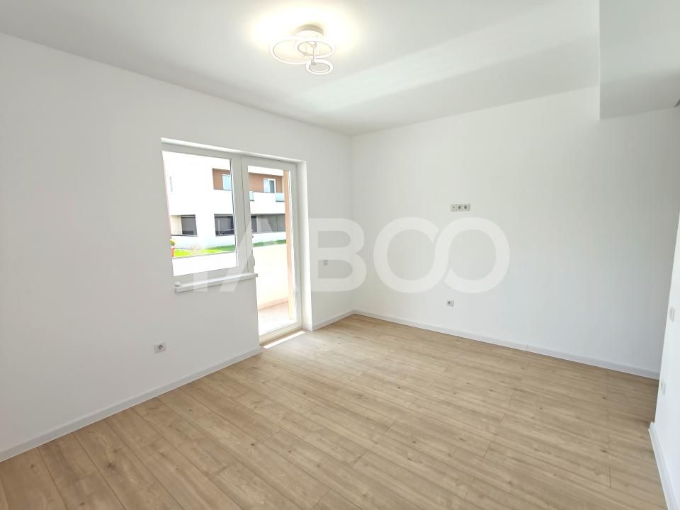 Apartament intabulat 3 camere - 2 bai - balcon si parcare – fotografia 13 din 14