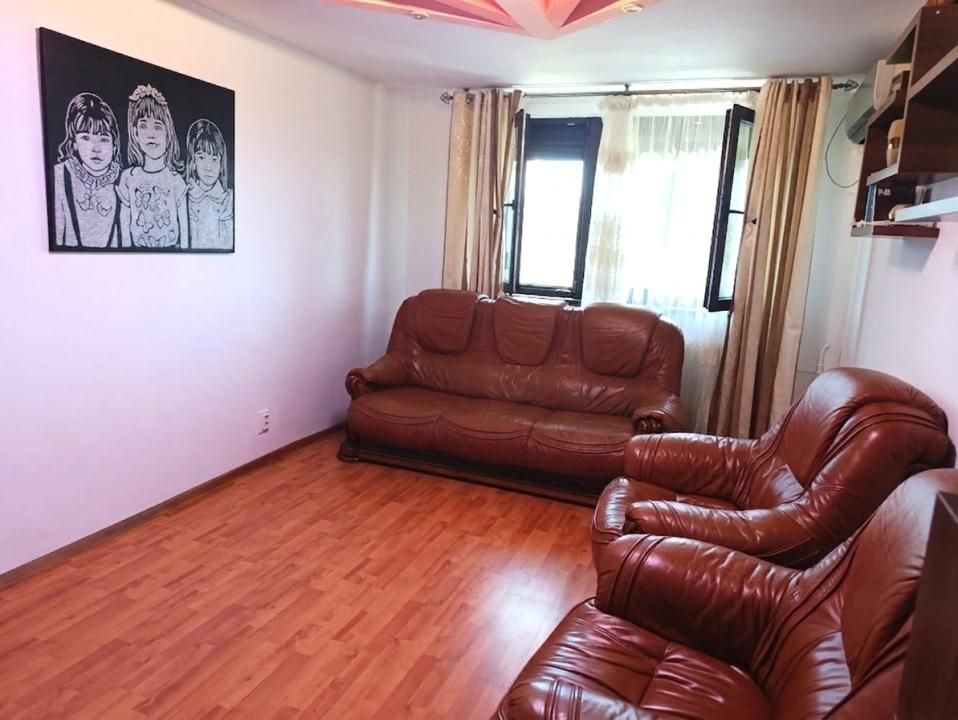 Apartament decomandat langa Piata Minis, Scoala 21 si Liceul A.I.Cuza – fotografia 4 din 8