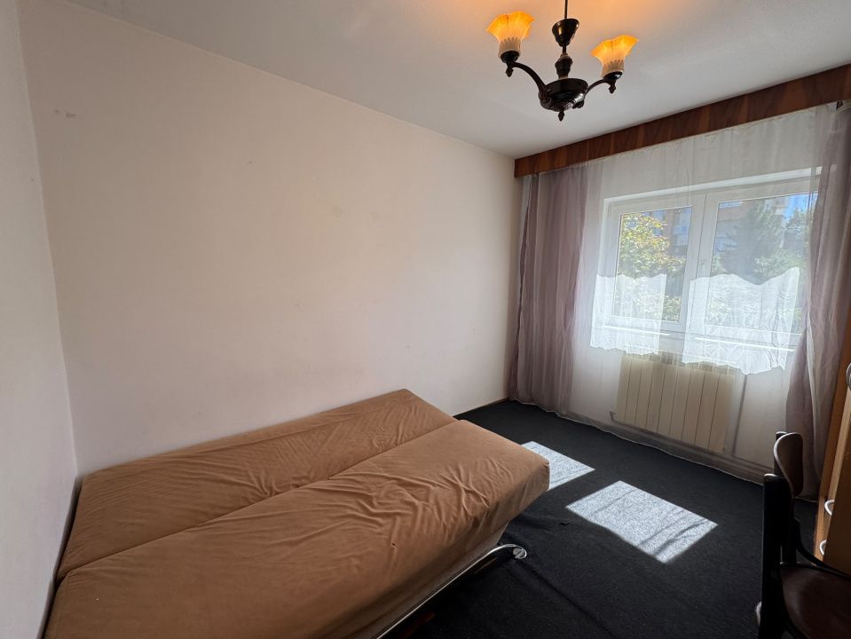 Închiriere apart. cu 3 camere mobilate, zona Cipariu – fotografia 6 din 9