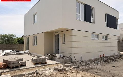 Comision 0%-Duplex 4 camere, 99 mp - Giroc