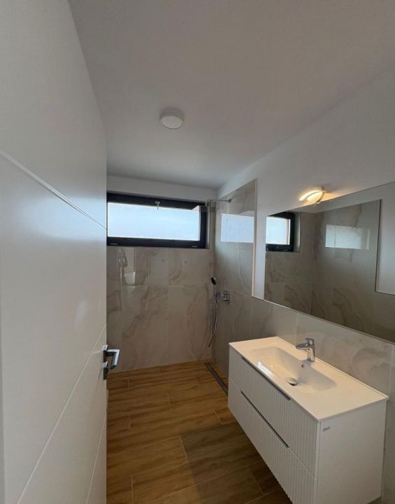 Vilă modernă, 6 camere, Iulius Mall, Gheorgheni – fotografia 8 din 8