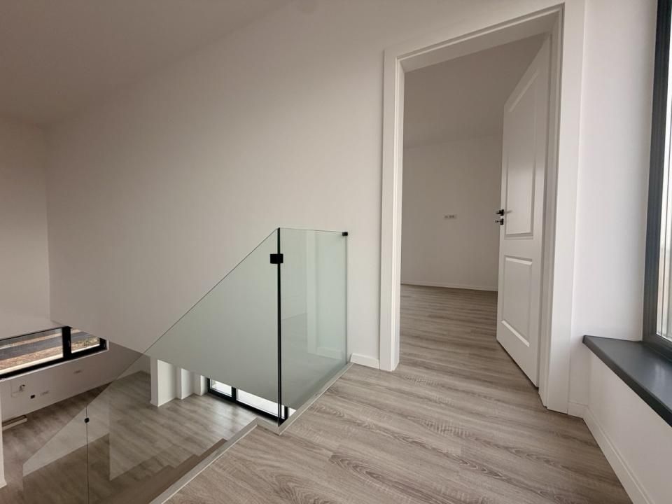 Casa individuala, design deosebit, 4 camere - Giarmata Mare – fotografia 14 din 17