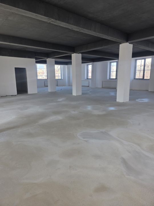 Clădire modernă cu regim D+P+3, situată în zona Faleza Nord – fotografia 18 din 43