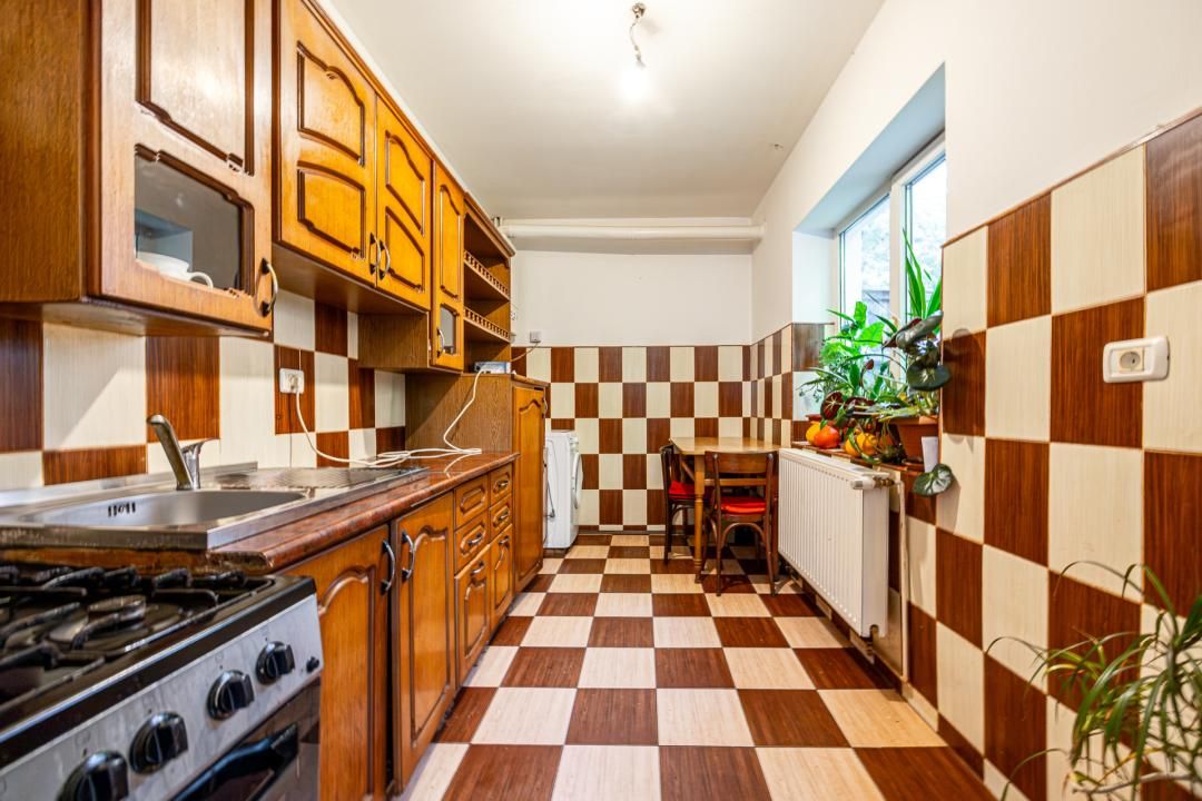 Casă cu teren de 500 mp, zona Noua – fotografia 9 din 27