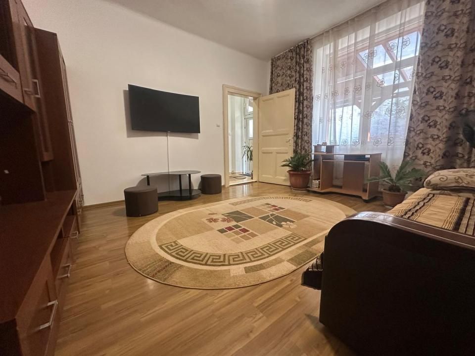 2 camere | centrala proprie | mobilat si utilat | gradina | zona excelenta | – fotografia 3 din 13