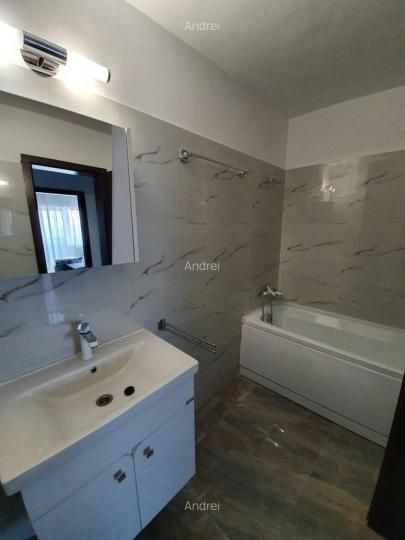 2 Camere de inchiriat | Unirii | Metrou | Mobilat & Utilat | – fotografia 2 din 11