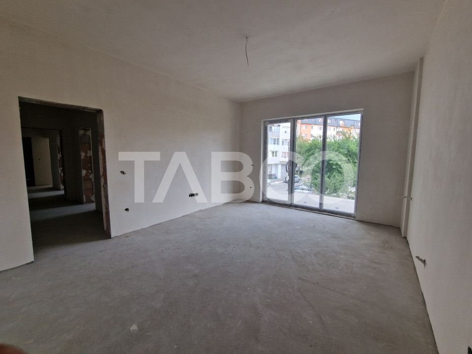Apartament decomandat 3 camere 2 bai 83 mpu 2 balcoane Sibiu Rahovei – fotografia 5 din 18
