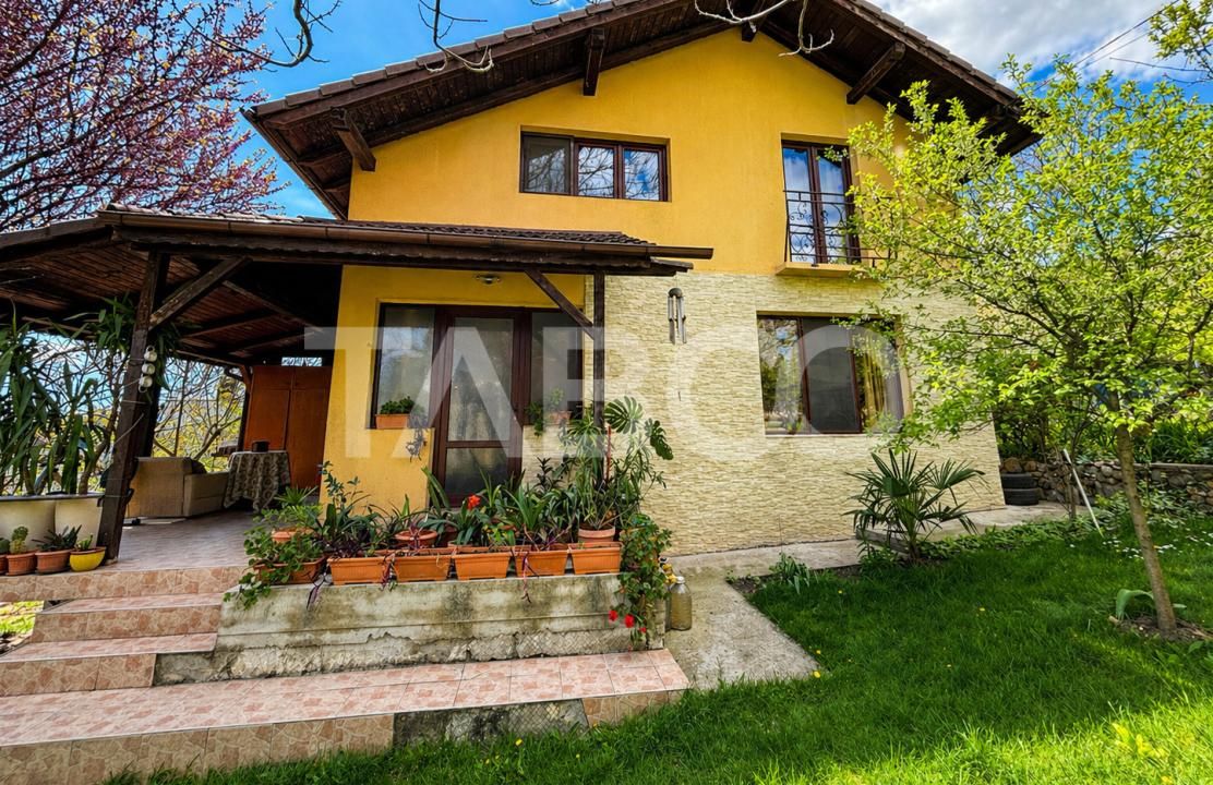 Casa individuala de vanzare in Grigorescu cu priveliste panoramica – fotografia 2 din 10