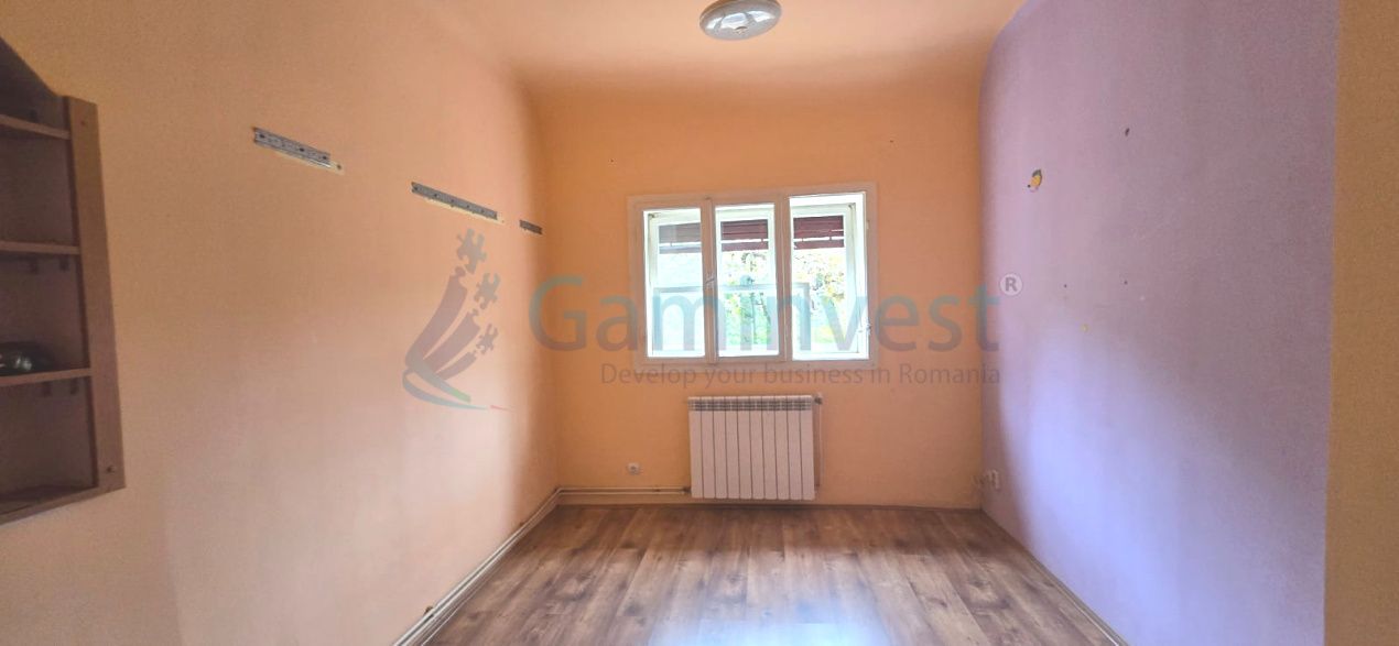 Casa cu dublu front stradal,zona Ecaterina Teodoroiu,Oradea – fotografia 3 din 19