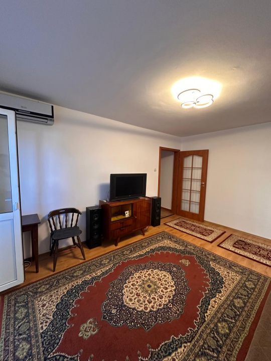 Apartament 3 camere de vânzare în Tomis Nord – etaj 1/4, centrală pe gaze – fotografia 3 din 15