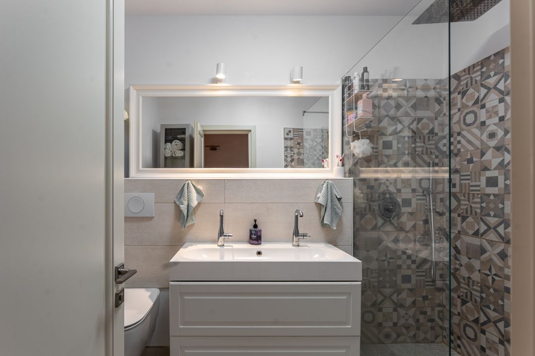 Apartament 4 camere de vânzare Băneasa –  108 mp utili, terasă – fotografia 11 din 22