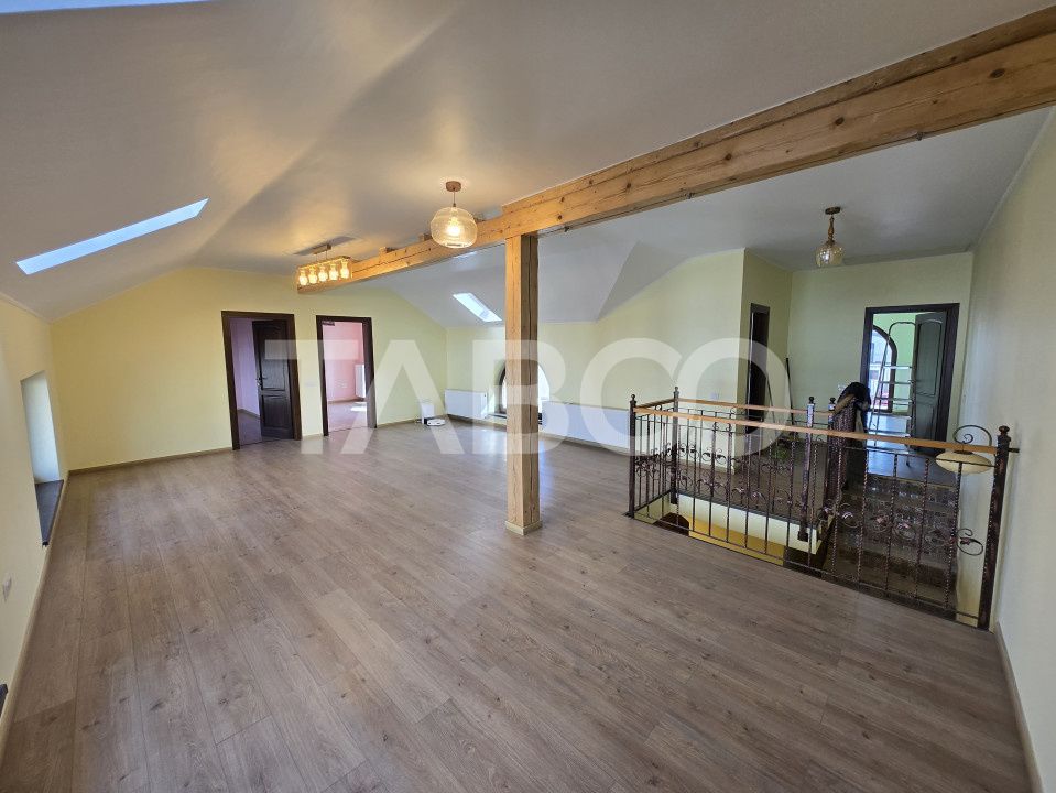 Casa noua de inchiriat 5 camere 200mp si Garaj zona Tineretului Sibiu – fotografia 4 din 28