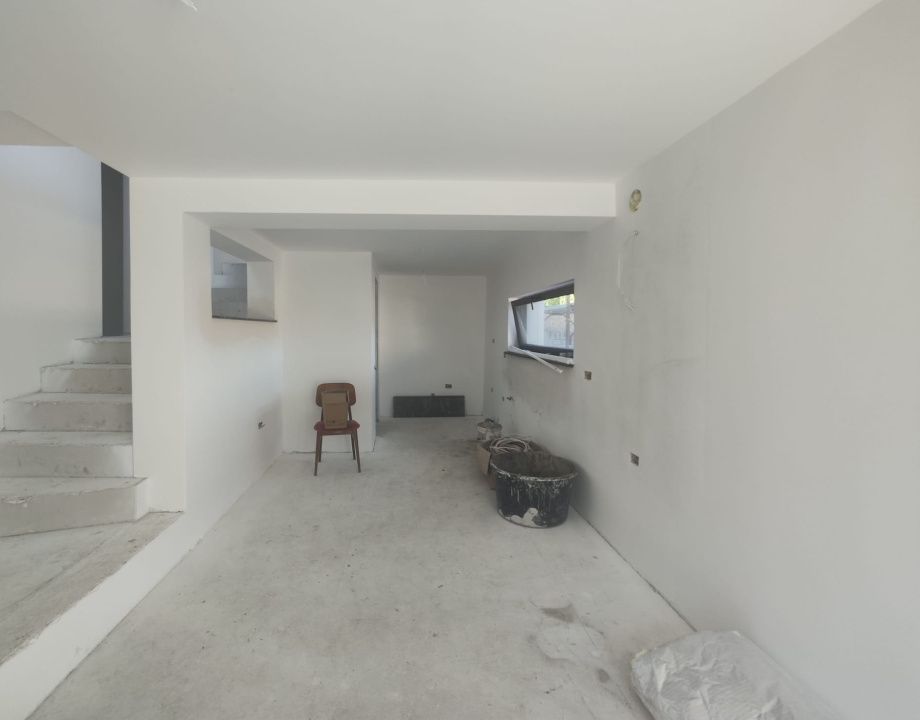 Casa 4 camere, teren 350 mp, localitatea Podari, zona Profi Loco – fotografia 16 din 20