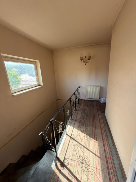 Casă P+1 de vânzare, 4 camere, aproape de centru, ideală pentru locuit – fotografia 6 din 9