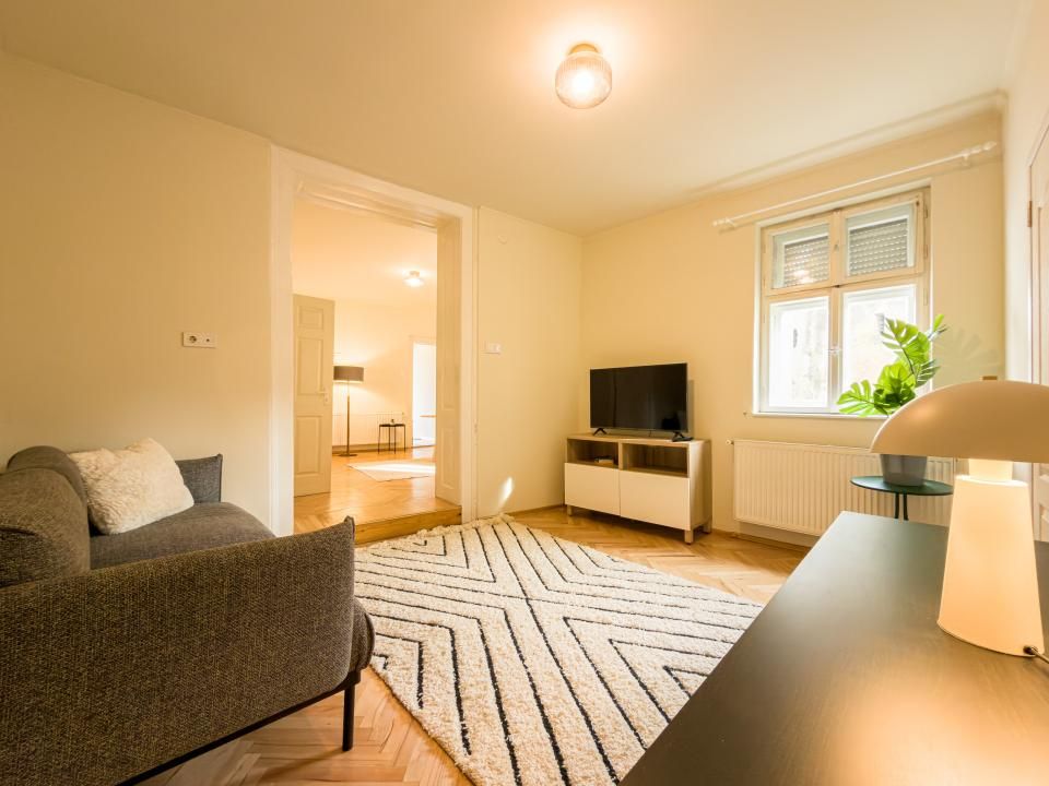 Apartament | 52 MpU | Ultracentral | 3 camere | Ocnei | Etaj 1 – fotografia 11 din 18
