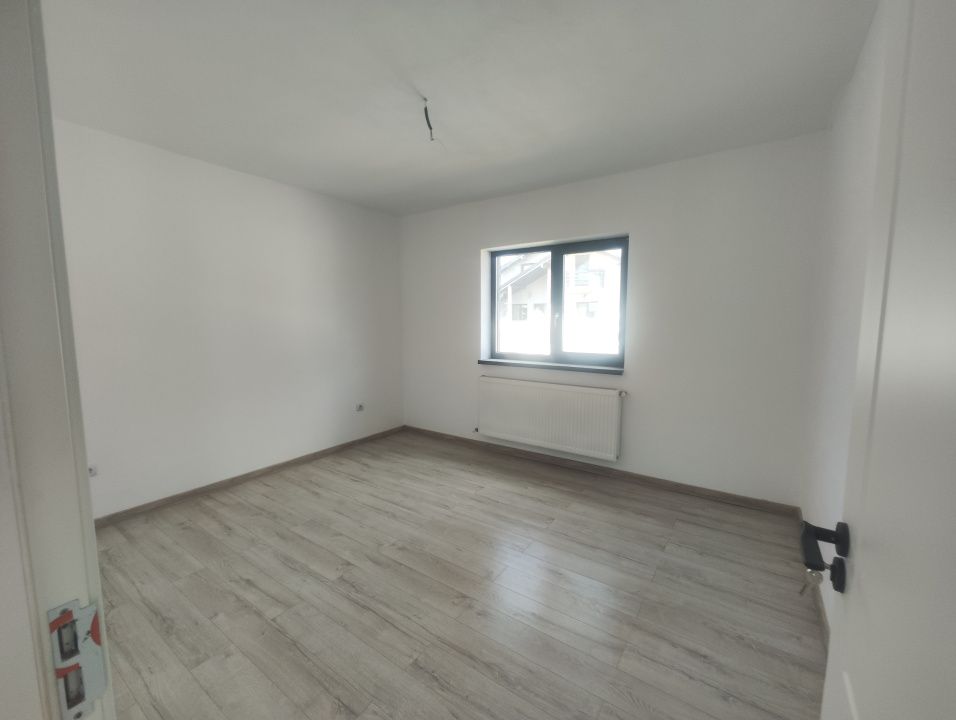 Casa 3 camere, teren 242 mp, localitatea Preajba, zona Selgros. – fotografia 5 din 8