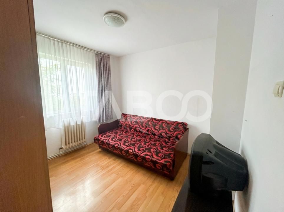 Apartament 60 mpu 3 camere cu balcon si pivnita in zona Mihai Viteazu – fotografia 4 din 9