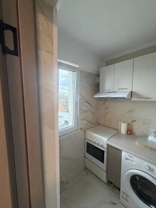 Garsoniera de inchiriat | Teiul Doamnei | Mobilat – fotografia 7 din 7