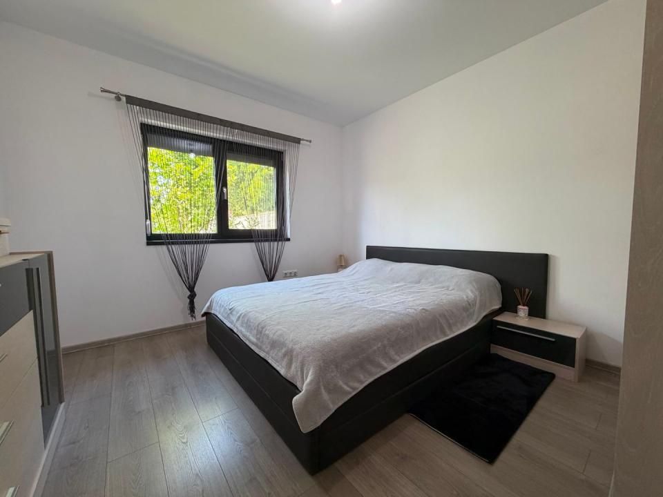 Casa individuala in Sacalaz | Piscina | Garaj | Teren 1000 mp | – fotografia 12 din 34