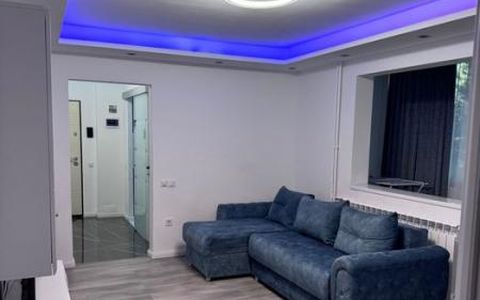 3 Camere de inchiriat | Berceni | Parcare| Metrou |